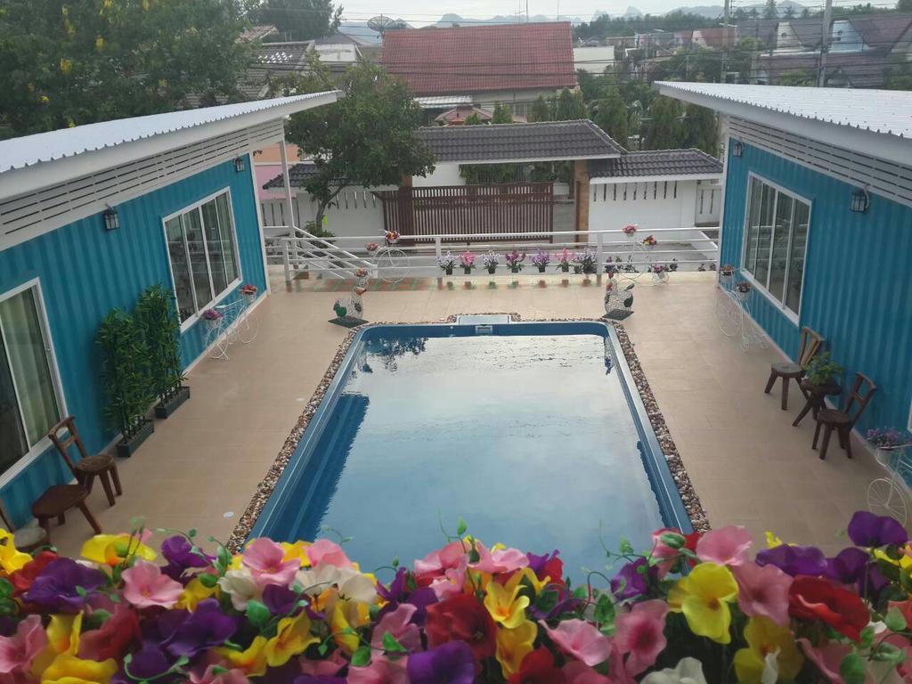 Farsai Homestay Lop Buri Exterior foto
